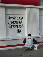 376433477_77e311c98c_m